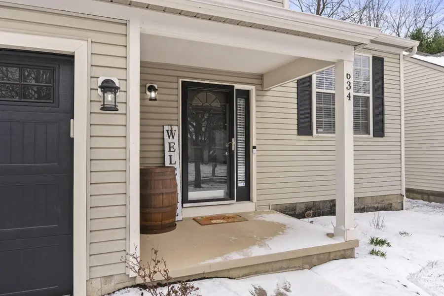 634 Arden Street, Lewis Center, OH 43035 - #2