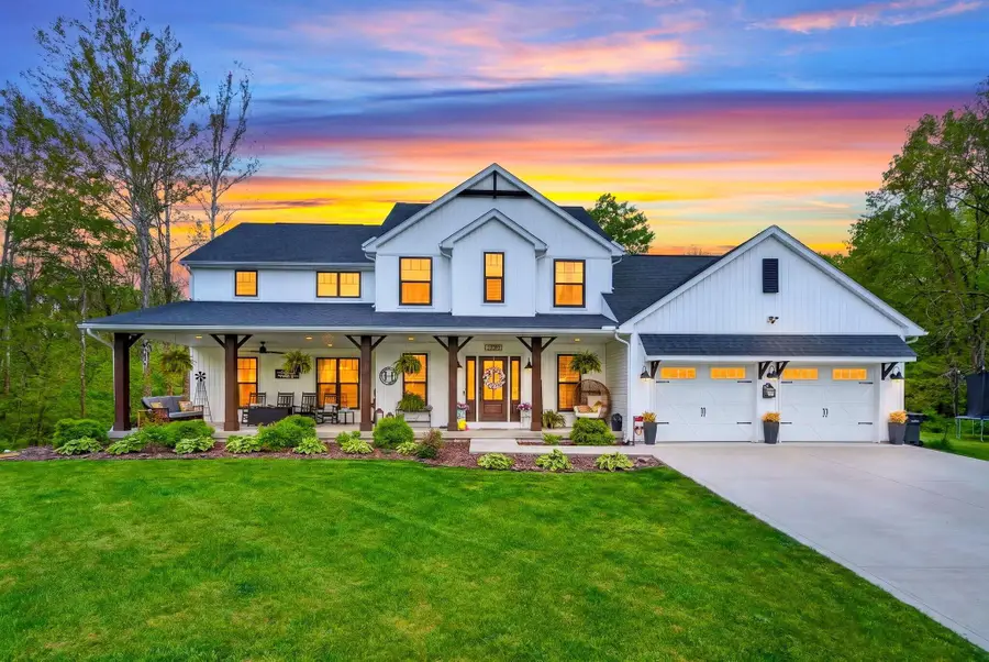 32263 Cedar Lane, Logan, OH 43138 - #3