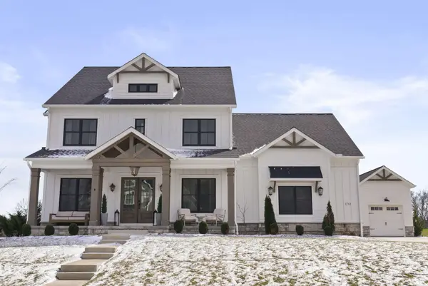 1763 Scenic Bluff Court, Delaware, OH 43015