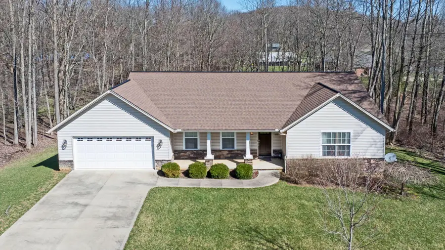 658 Crestrose Drive, Howard, OH 43028 - #3