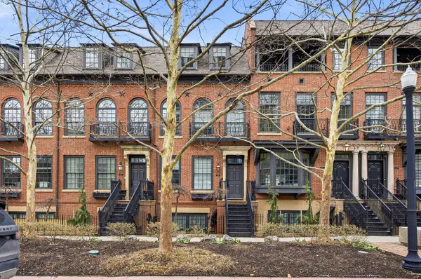 236 E Gay Street, Columbus, OH 43215