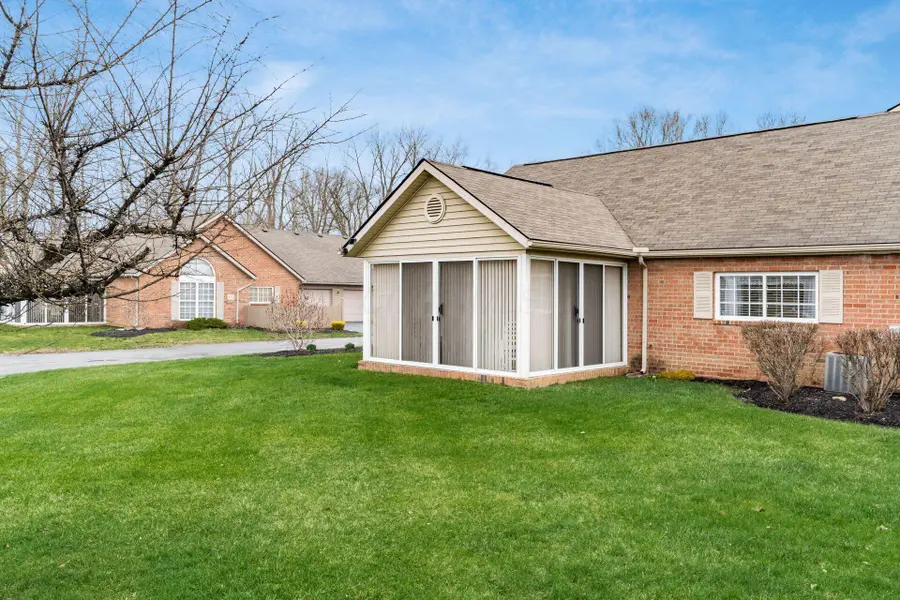 4263 Cobbleton Grove Circle, Canal Winchester, OH 43110 - #2
