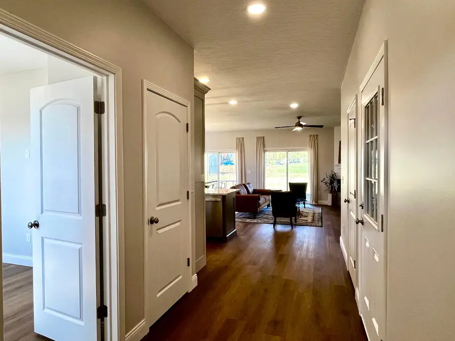 35 Pickett Court, Chillicothe, OH 45601 - #3