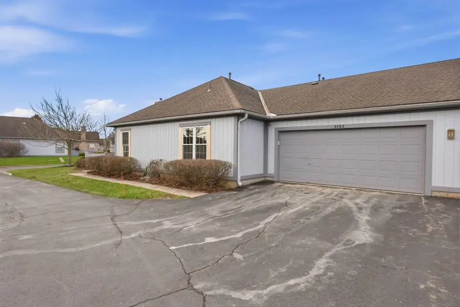 3782 Falls Circle Drive, Hilliard, OH 43026 - #3