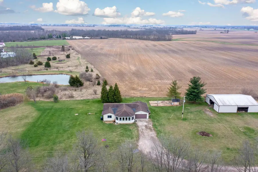 9161 Cochran Road, Williamsport, OH 43164 - #2