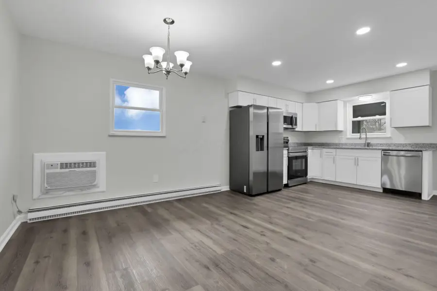 61 Kraft Drive, Ashville, OH 43103 - #2