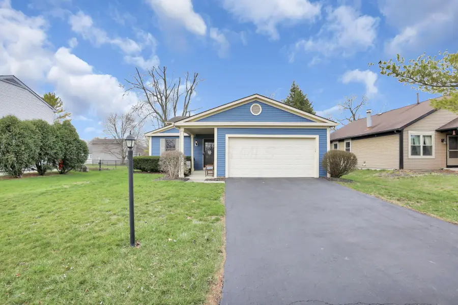 2417 Fernwood Avenue, Grove City, OH 43123 - #3