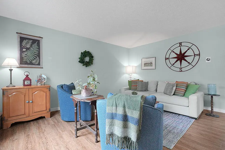 27 Barrhill Drive, Delaware, OH 43015 - #2