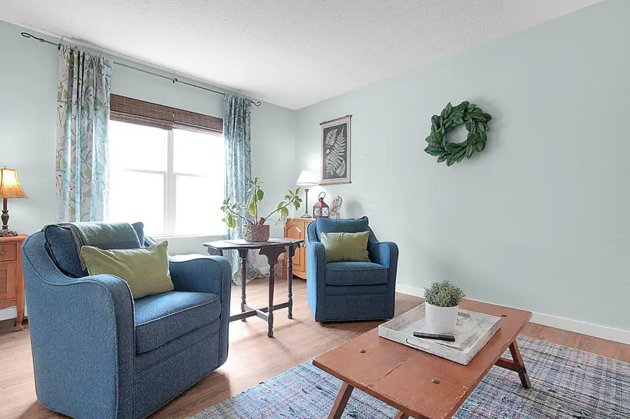 27 Barrhill Drive, Delaware, OH 43015 - #3