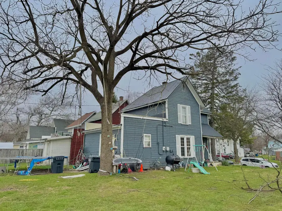 112 Washington Street, Willard, OH 44890 - #3