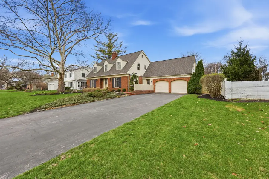 3670 Romnay Road, Columbus, OH 43220 - #2