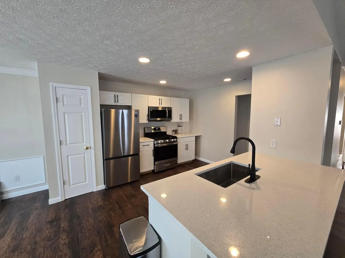 3422 Smileys Corner, Hilliard, OH 43026 - #1