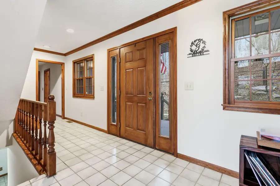 1640 Cardinal Hill Lane, Sugar Grove, OH 43155 - #3