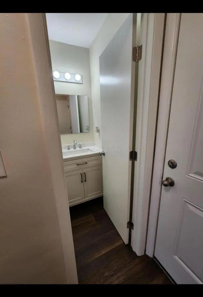 3667-3673 Mccarley Drive S, Columbus, OH 43228 - #3