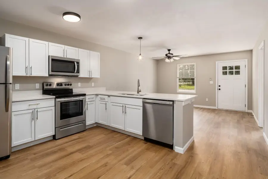 1282 Lockbourne Road, Columbus, OH 43206 - #3