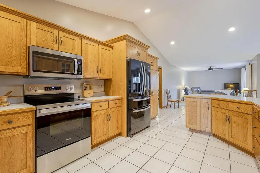 13270 Rolling Hills Court, Mount Vernon, OH 43050 - #2