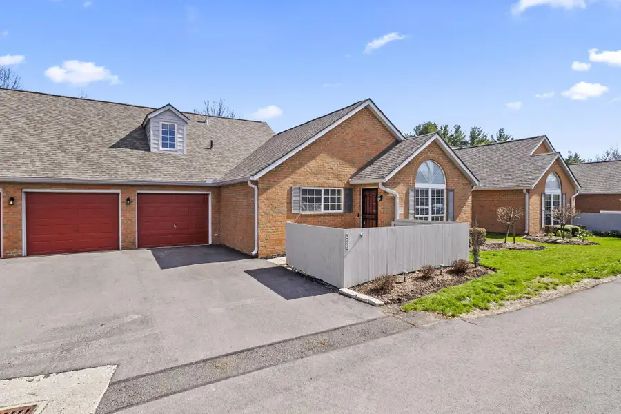 5732 Black Walnut Drive, Columbus, OH 43230 - #2