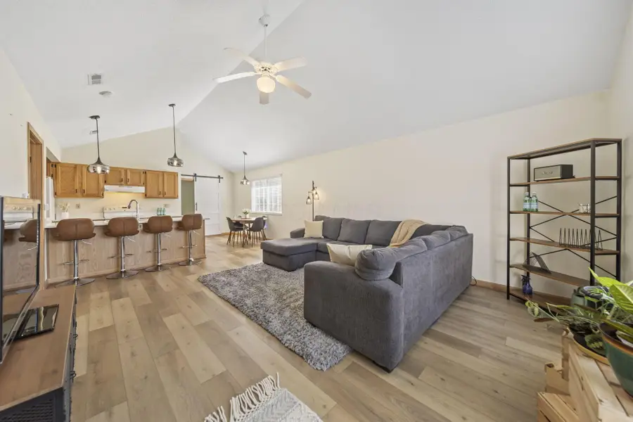 5732 Black Walnut Drive, Columbus, OH 43230 - #3