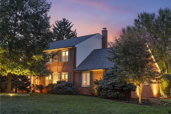 2560 Chartwell Road, Upper Arlington, OH 43220