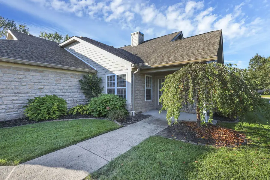 8083 Farm Crossing Circle, Powell, OH 43065 - #3