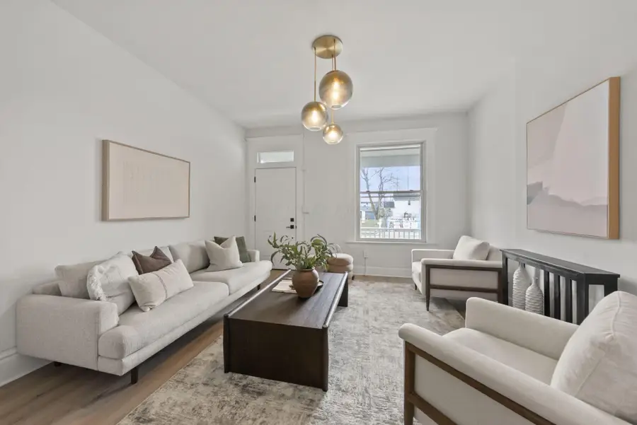 550 W Town Street, Columbus, OH 43215 - #3