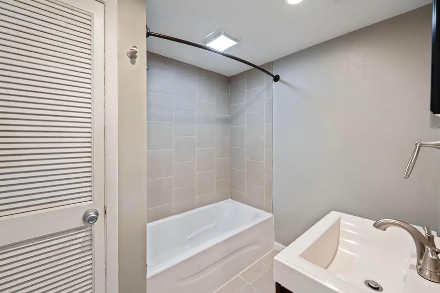 514 W 1st Avenue, Columbus, OH 43201 - #2