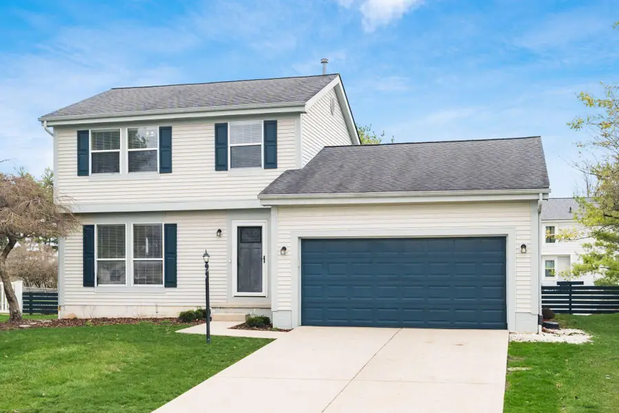 1576 Fallhaven Drive, Columbus, OH 43235 - #3