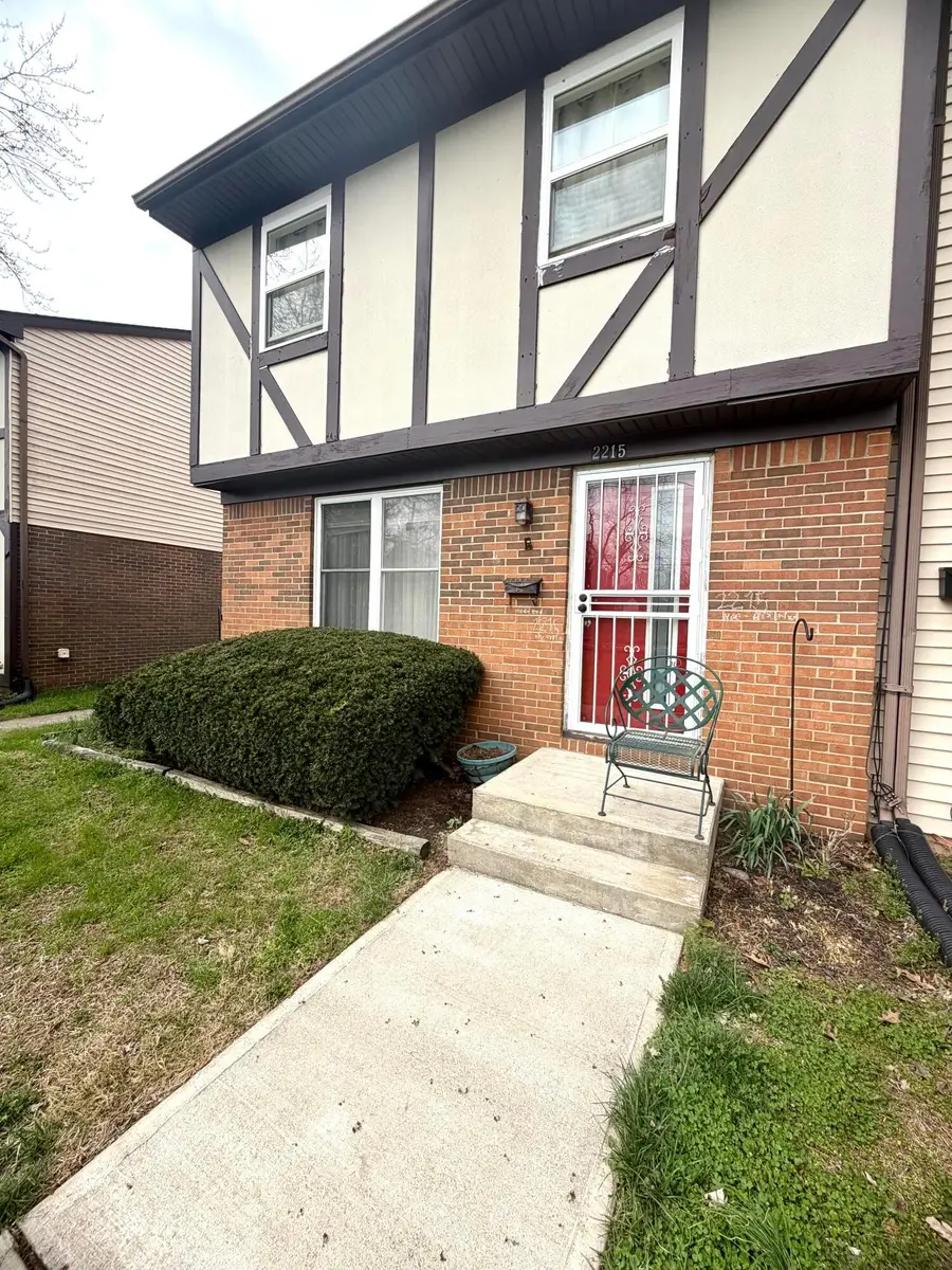 2215 Noe Bixby Road, Columbus, OH 43232 - #2