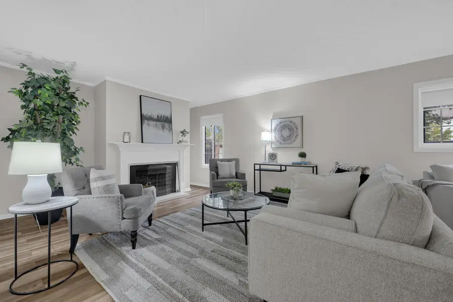 203 St Pierre Street, Worthington, OH 43085 - #2