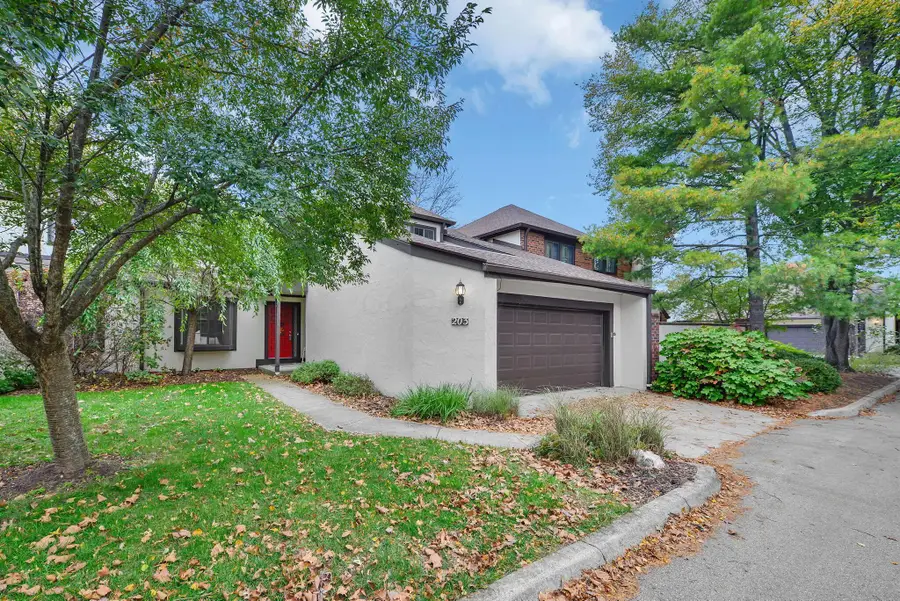 203 St Pierre Street, Worthington, OH 43085 - #3