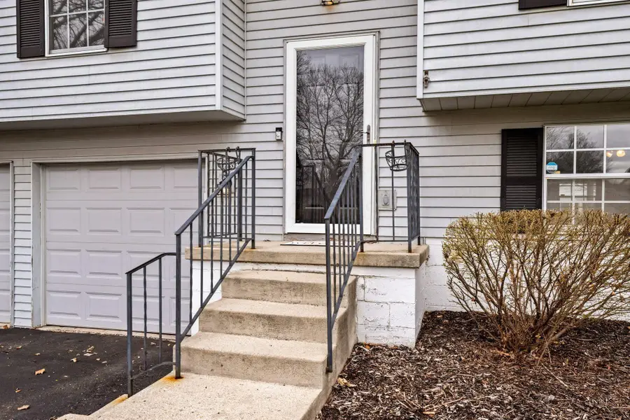 5708 Saucony Drive, Hilliard, OH 43026 - #3