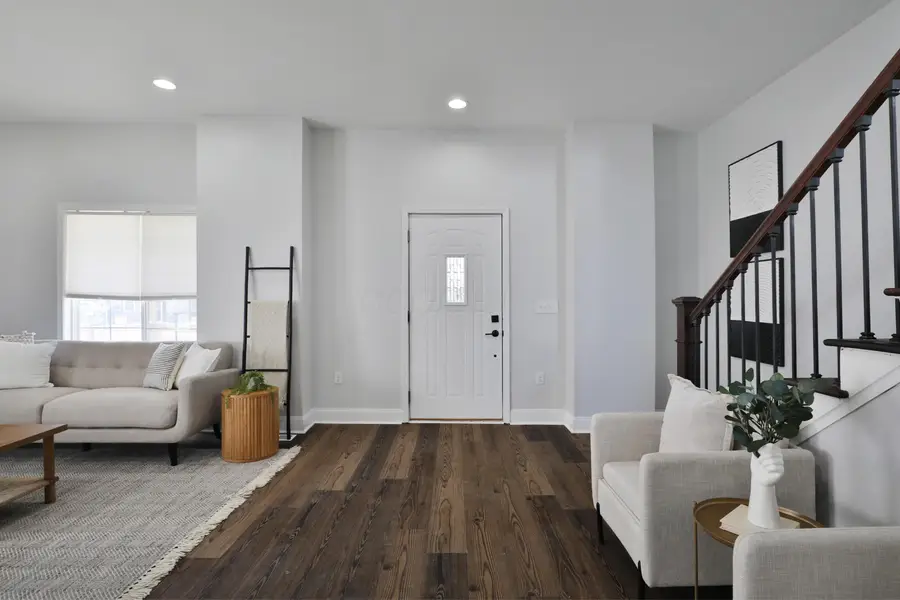 496 Linwood Avenue, Columbus, OH 43205 - #2