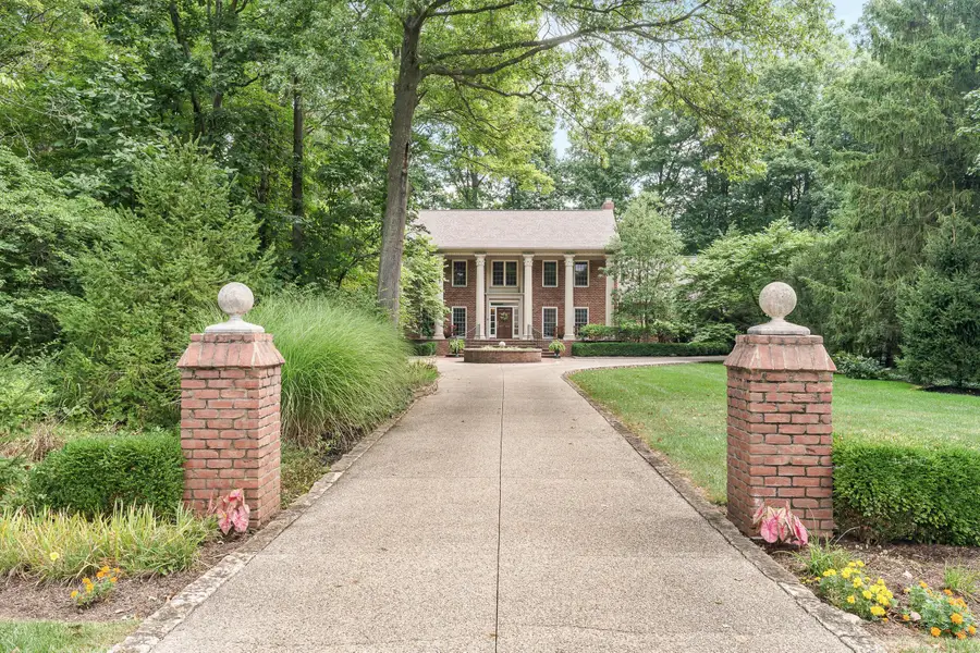 700 Eagle Ridge, Powell, OH 43065 - #2