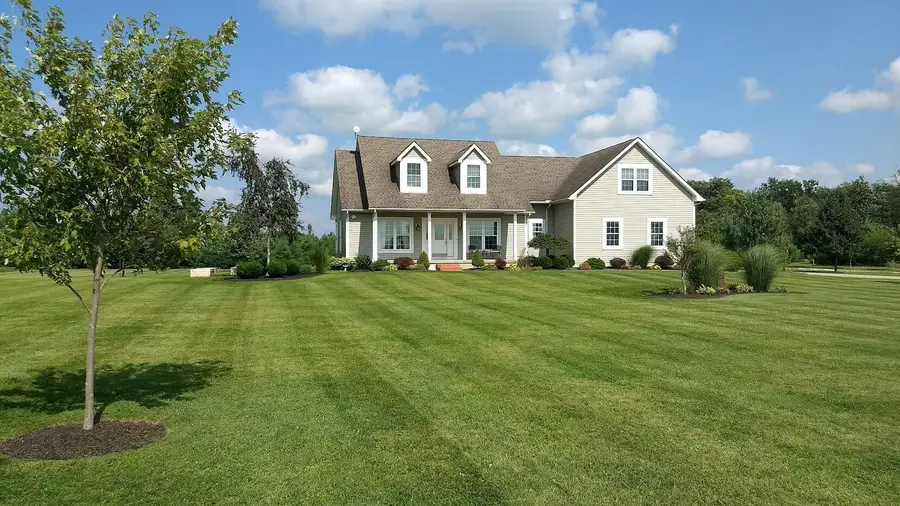 10304 Rosedale Milford Center Road, Irwin, OH 43029 - #2