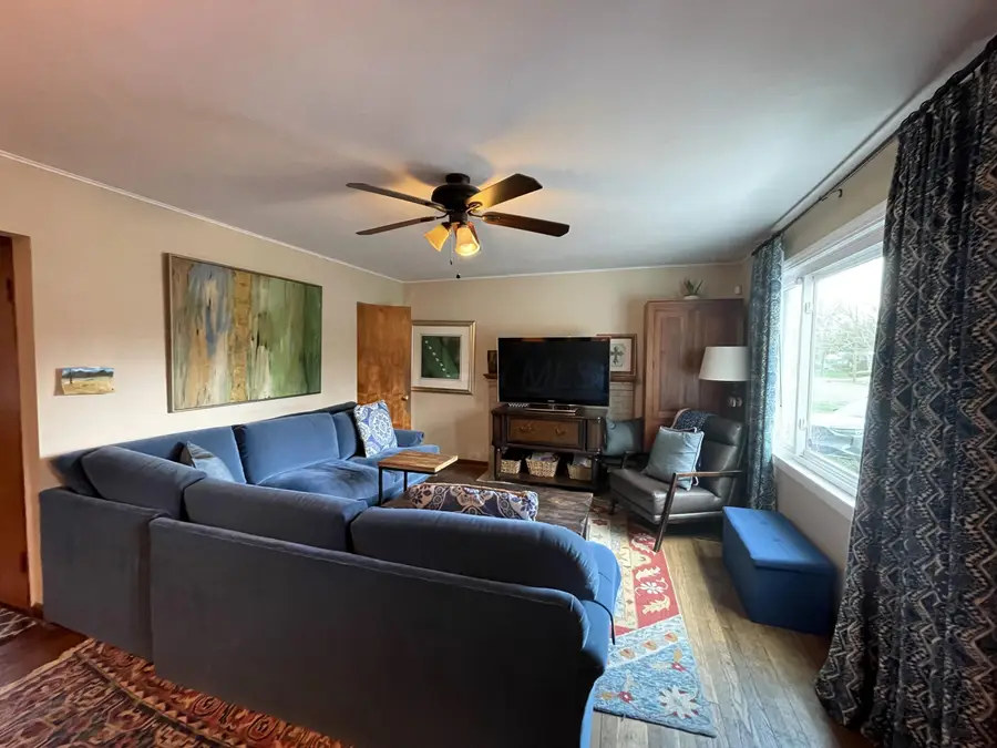 2475 Mccoy Road, Columbus, OH 43220 - #3