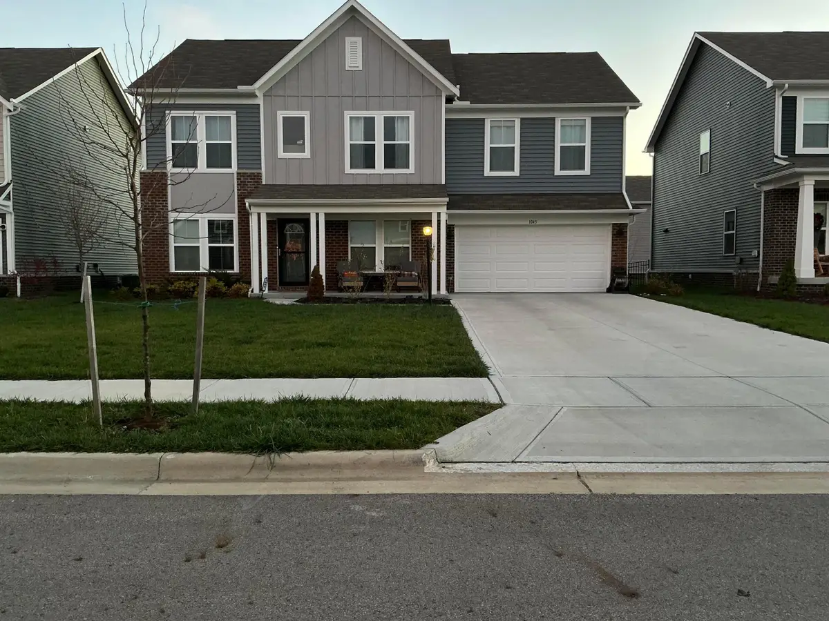 1043 Beehive Grove, Grove City, OH 43123 - #1