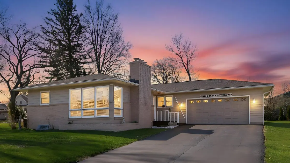 107 Dartmouth Road Se, Hebron, OH 43025 - #1