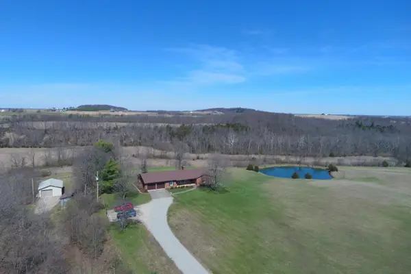 8069 State Route 138, Frankfort, OH 45628