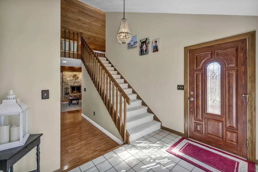 479 Deer Run Court, Westerville, OH 43081 - #2