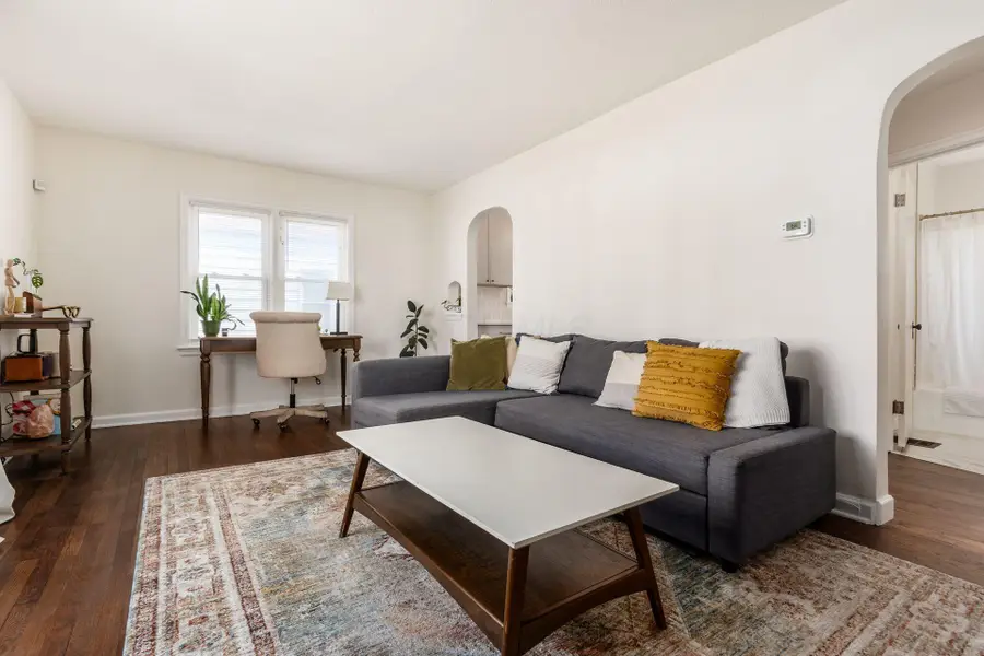 1257 Loretta Avenue, Columbus, OH 43211 - #3