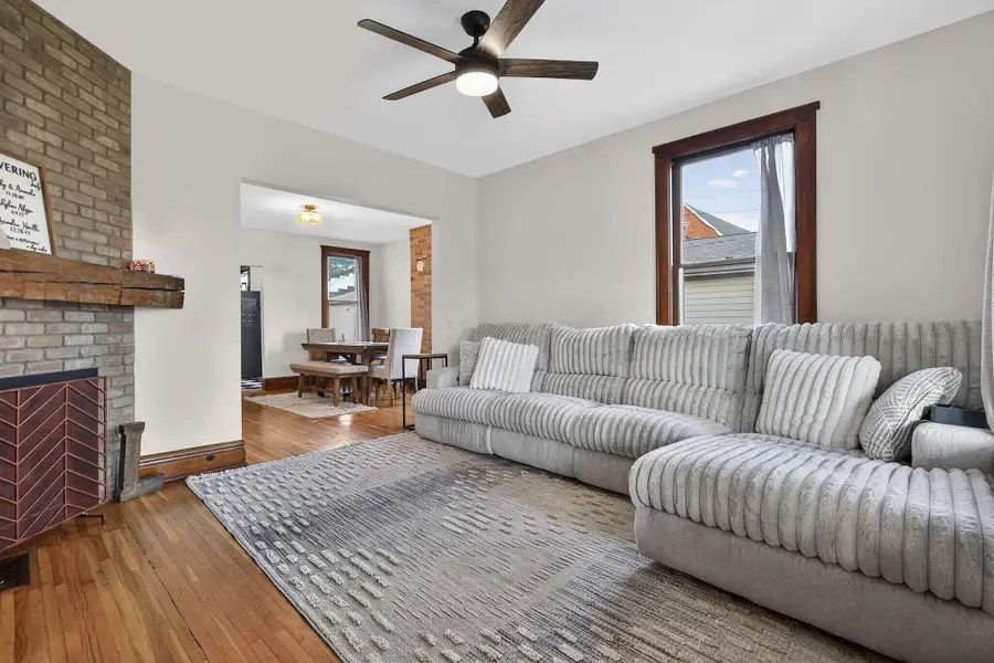 94 W Waterloo Street, Canal Winchester, OH 43110 - #3