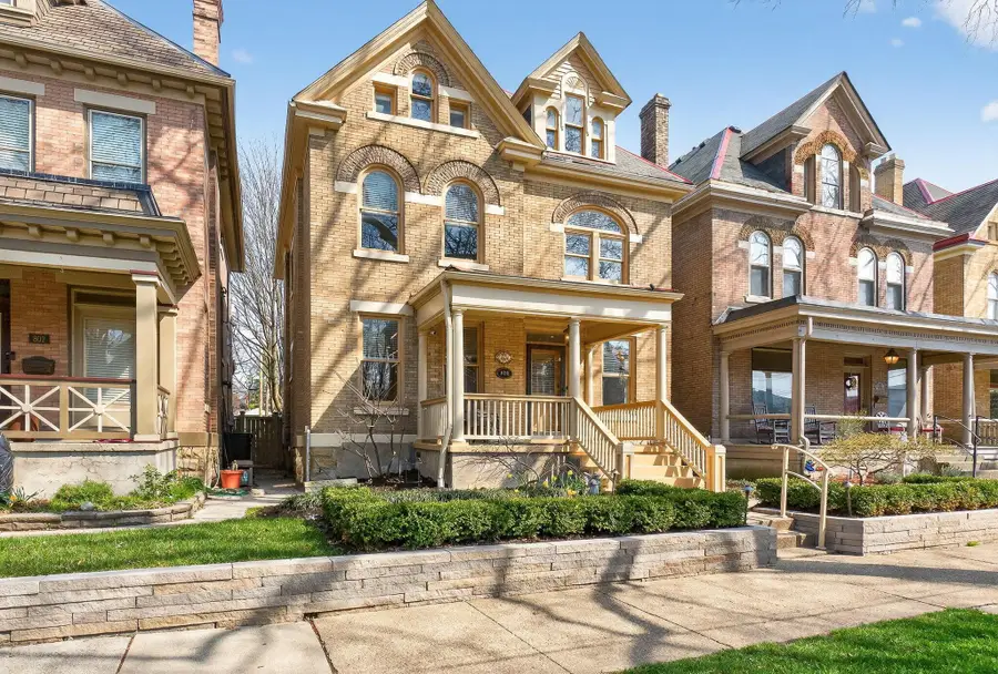 800 Neil Avenue, Columbus, OH 43215 - #3