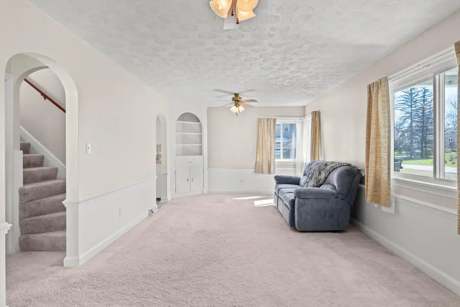 104 W Carolina Avenue, Sebring, OH 44672 - #3