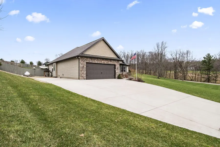 19700 Canada, Gambier, OH 43022 - #3