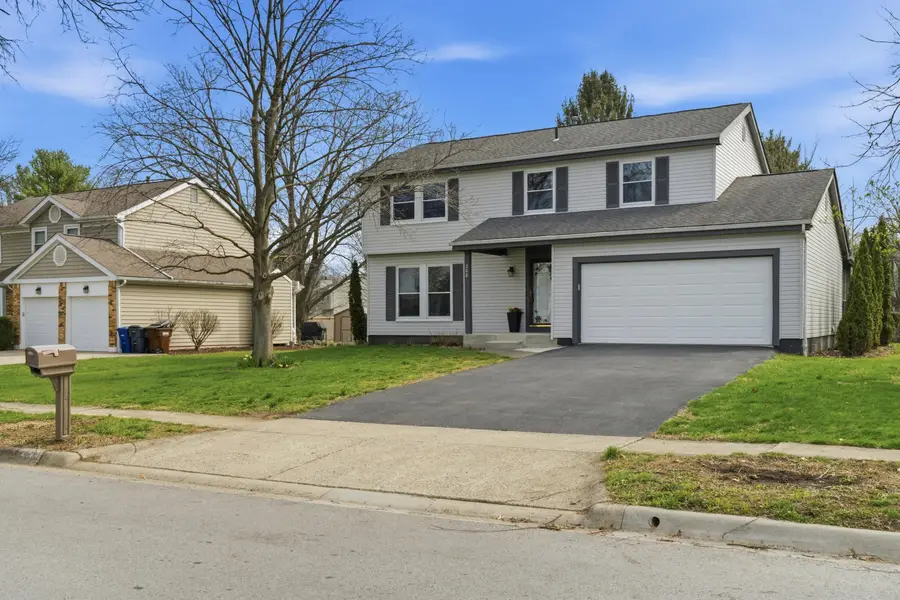 208 Rugby Lane, Columbus, OH 43230 - #2