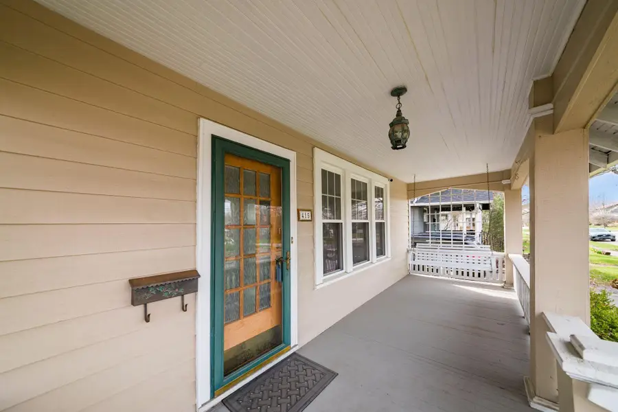 415 E Weber Road, Columbus, OH 43202 - #3