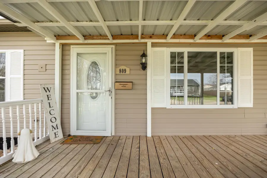 809 Cherrydale Avenue, Columbus, OH 43207 - #3