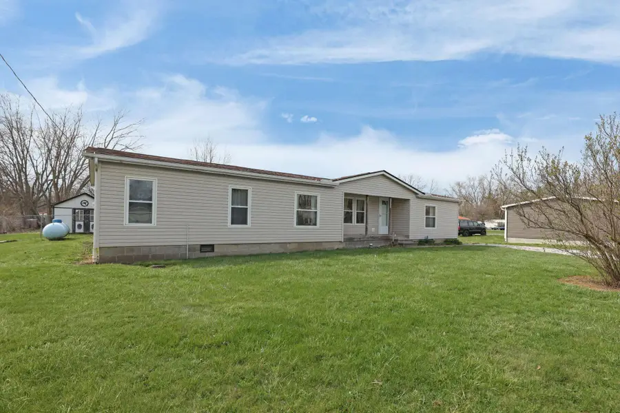 68 5th Avenue Sw, Etna, OH 43062 - #2