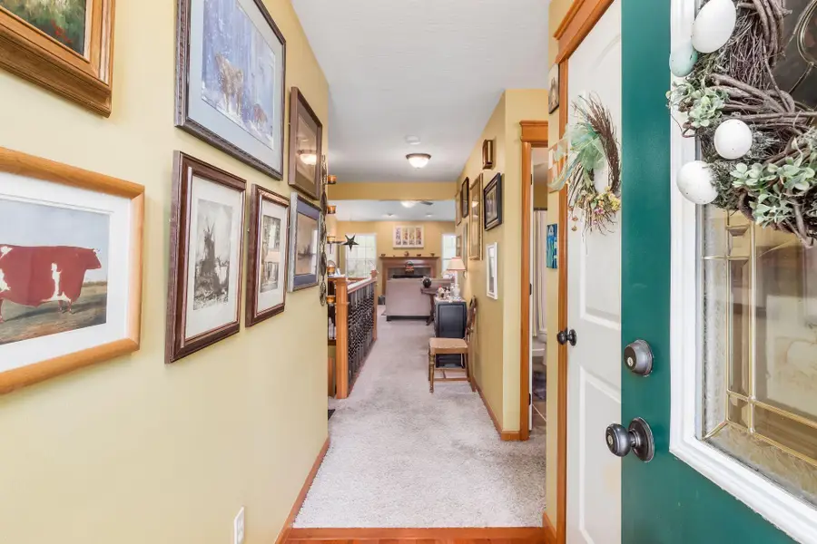 210 Jones Place, Canal Winchester, OH 43110 - #3