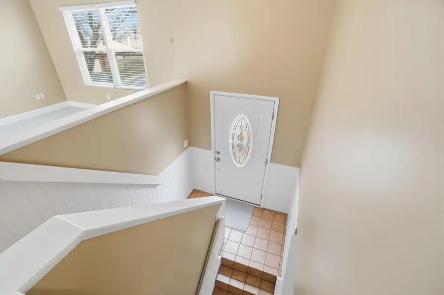 7713 Kelvinway Drive, Columbus, OH 43085 - #3